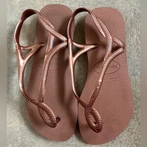Havaianas Rose Gold Sandal